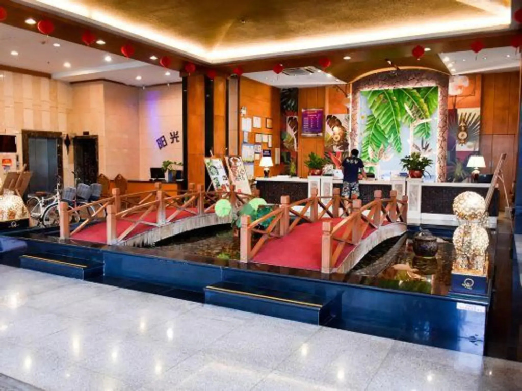 Yangguang Yihao Hotel