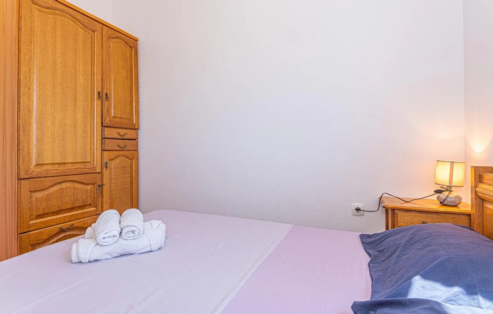 Beautiful Apartment in Kanica With Wifi and 1 Bedrooms