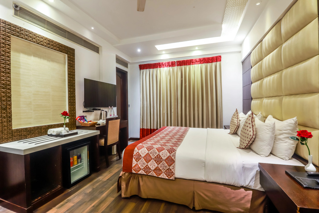 Hotel Grand Godwin -Near Connaught Place, New Delhi- Free Airport Pick-Up