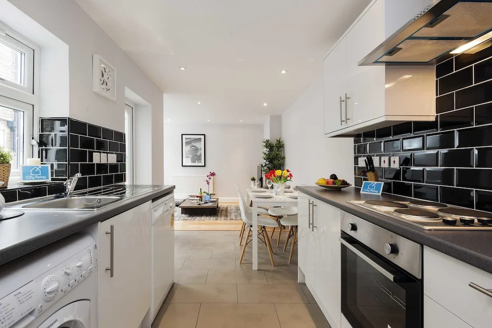 The Yeldham Road Gem - TL20