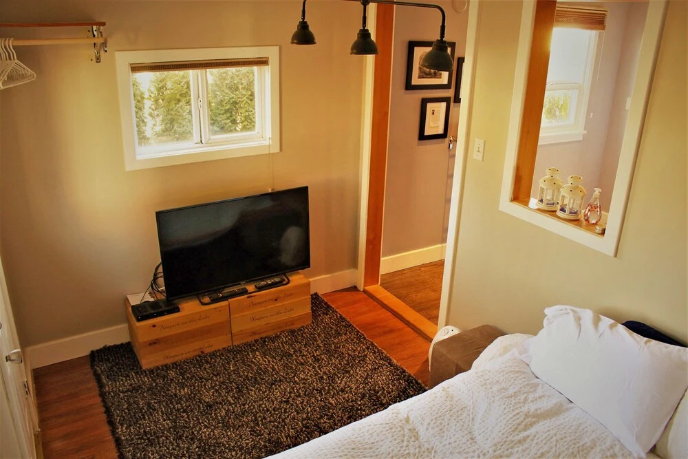 Huckleberry Cottage