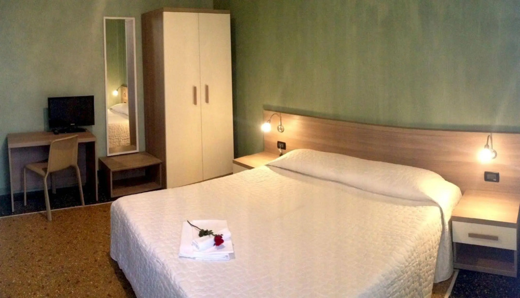 Hotel Lux
