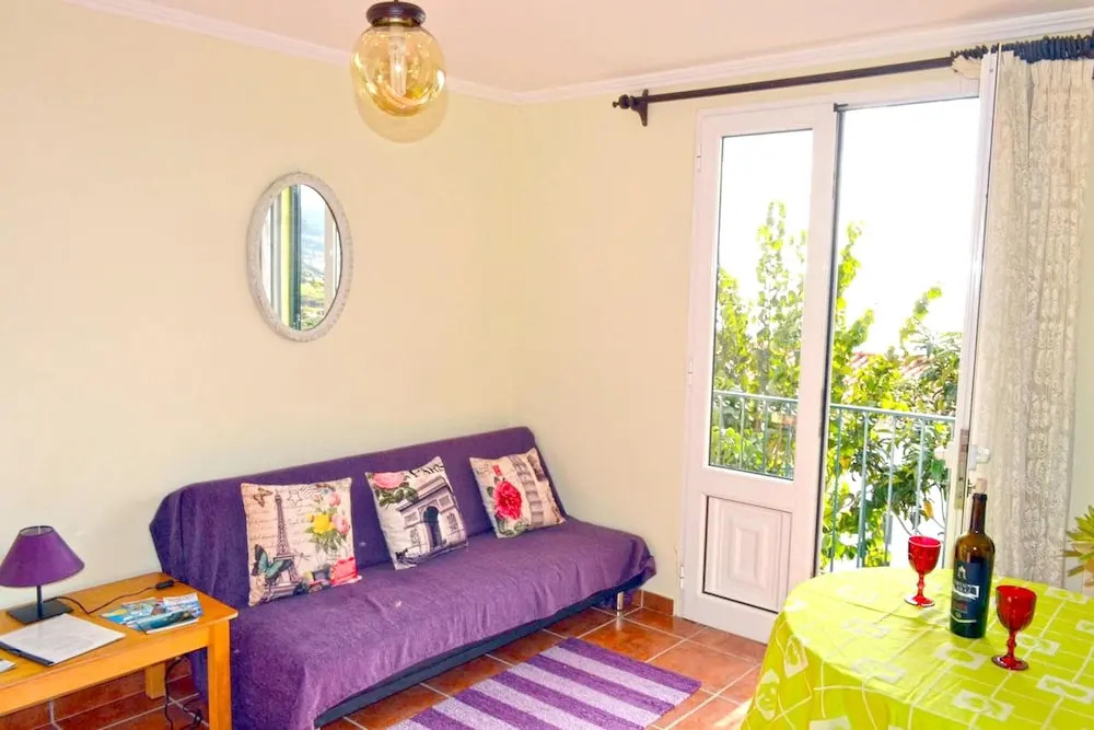 House With one Bedroom in Funchal, With Wonderful sea View, Enclosed Garden and Wifi