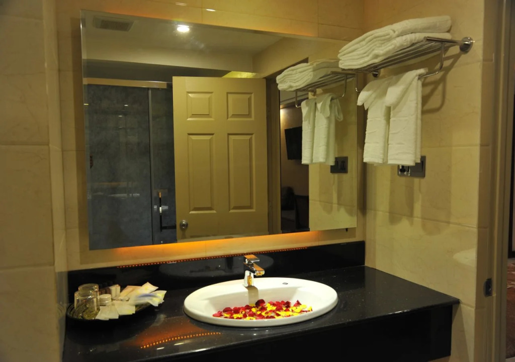 Hotel Hazel