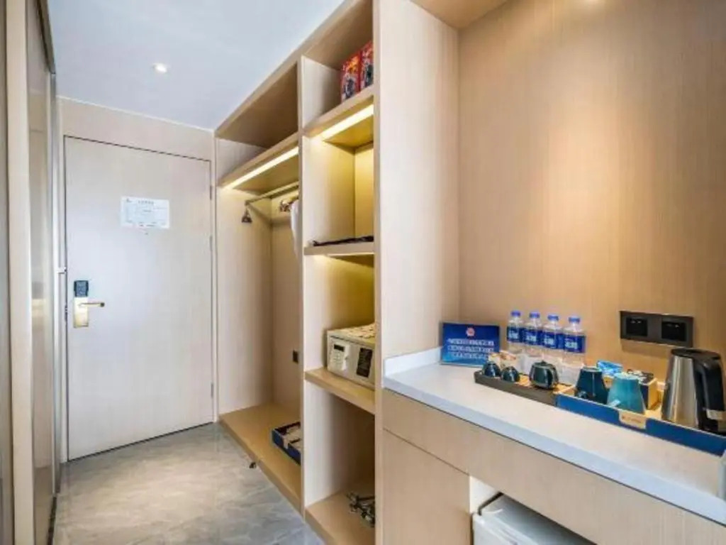 Beijing Ruyi Business Hotel
