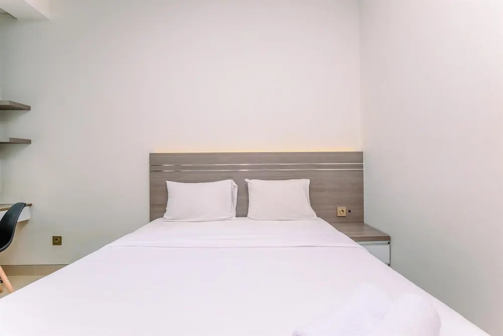 Nice Studio At 7Th Floor Transpark Cibubur Apartment