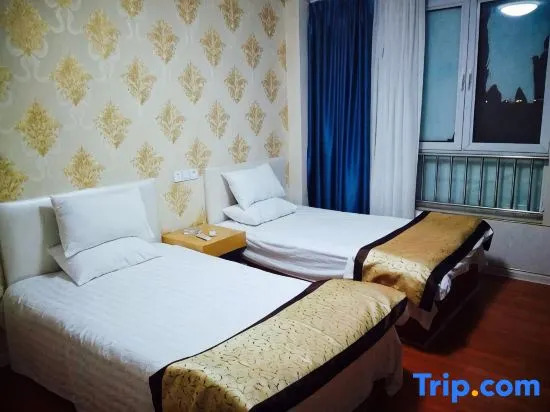 Qingdao Lefuju Business Hotel