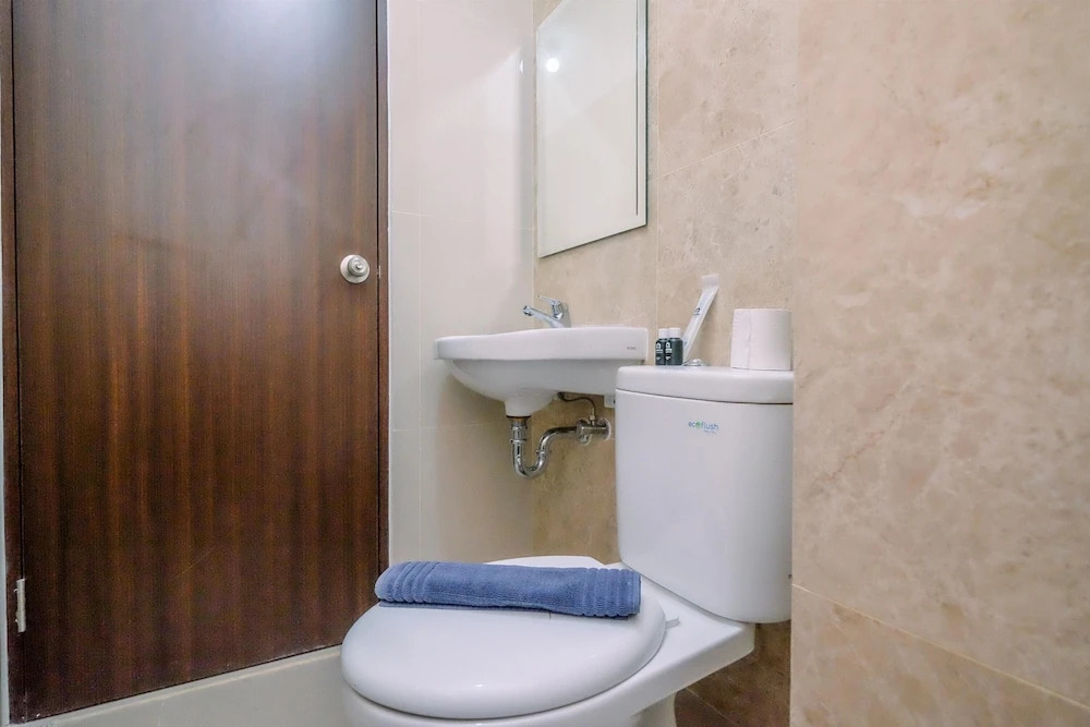 New Furnished And Homey 2Br At Transpark Cibubur Apartment