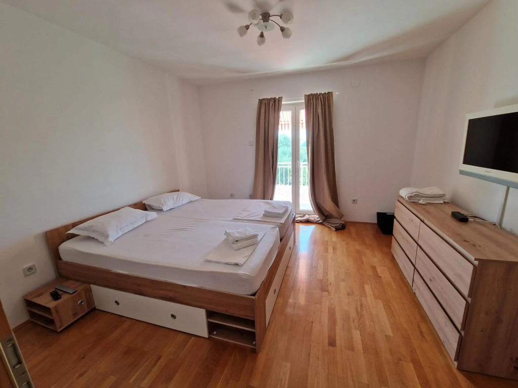 Big apartment with garden
