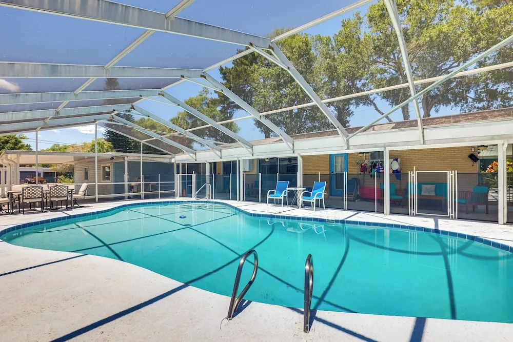5 Mi to Busch Gardens Tampa Bay: Villa w/ Pool