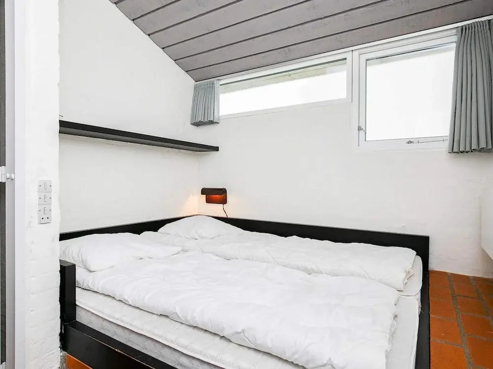 6 person holiday home in Blokhus-By Traum