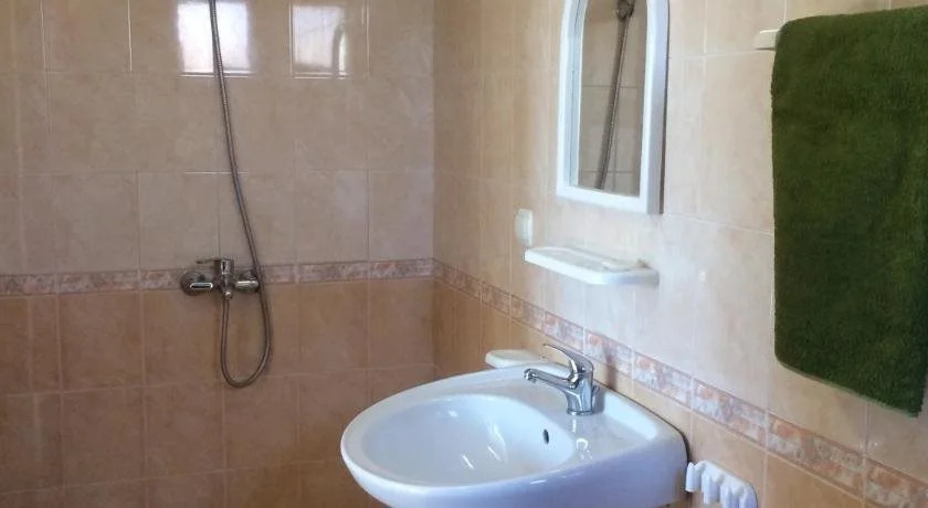 Omiros Family Hotel