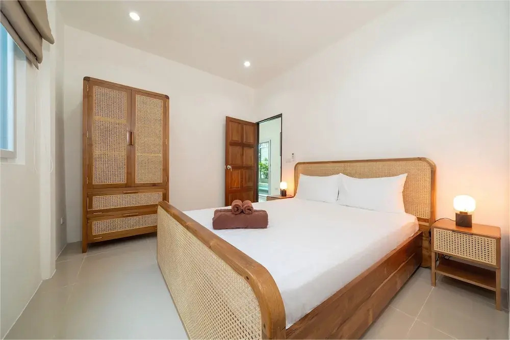 Balinese Style Tropical Living! Private Pool 2BR Villa Aemy