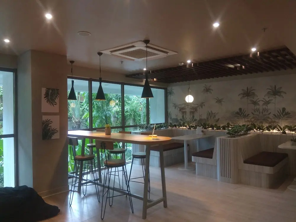 Great Choice 2Br At Lrt City Jatibening Apartment