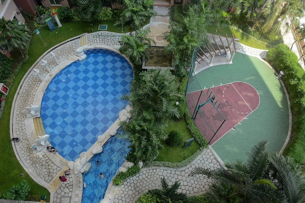Elegant and Comfy 2BR at City Home Apartment near MOI