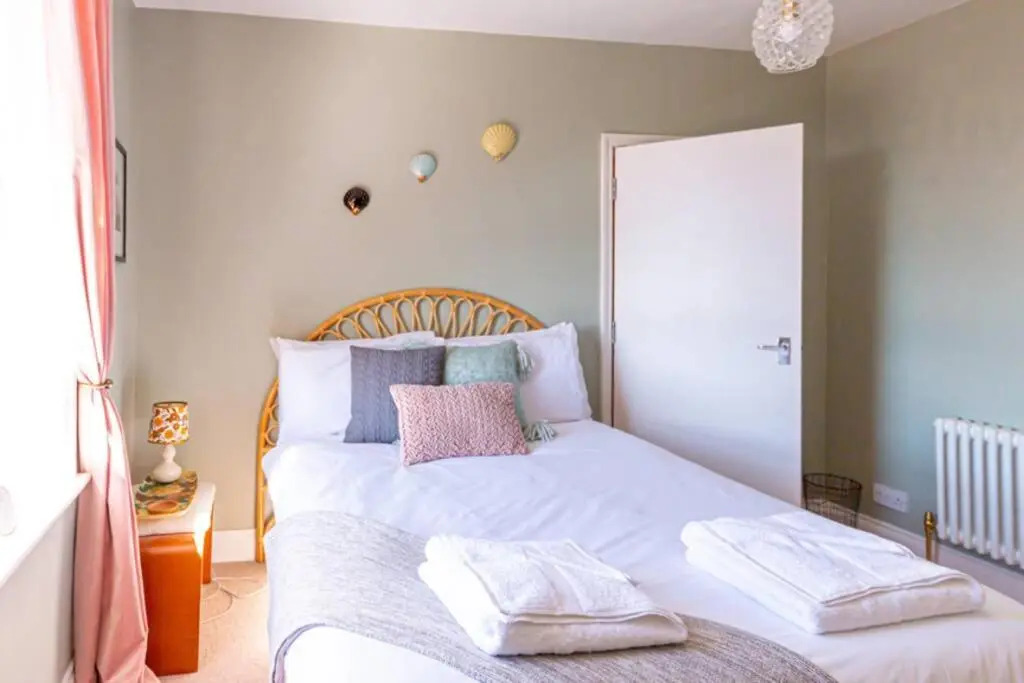 Old Town Trinity Apt No 5 by Adliv Host