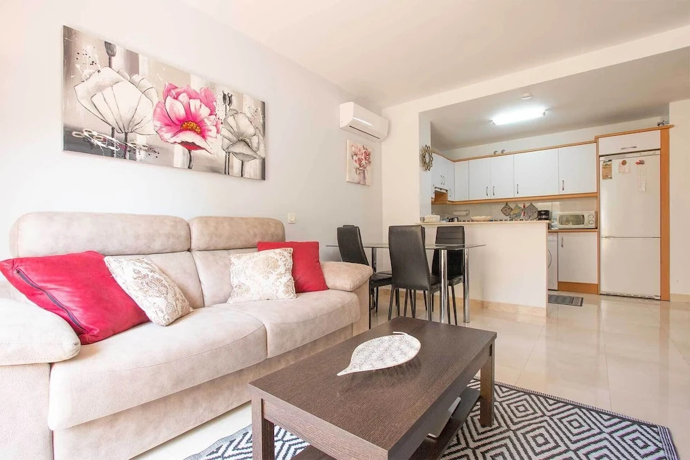 Nerja Apartment Holiday Rental Near Torrecilla Beach, 29
