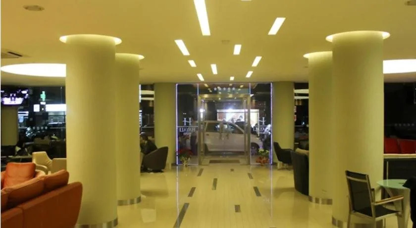 Hayali Suites