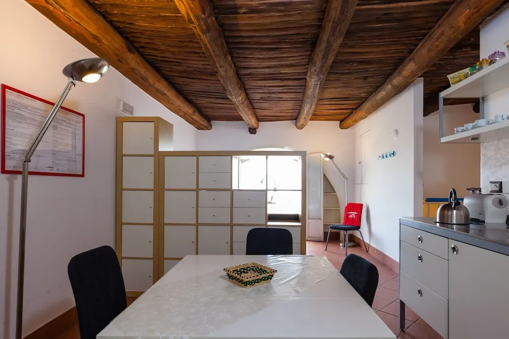 Apartment - Corso V. Emanuele V BH 85