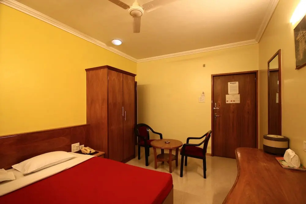 Hotel Deccan Park