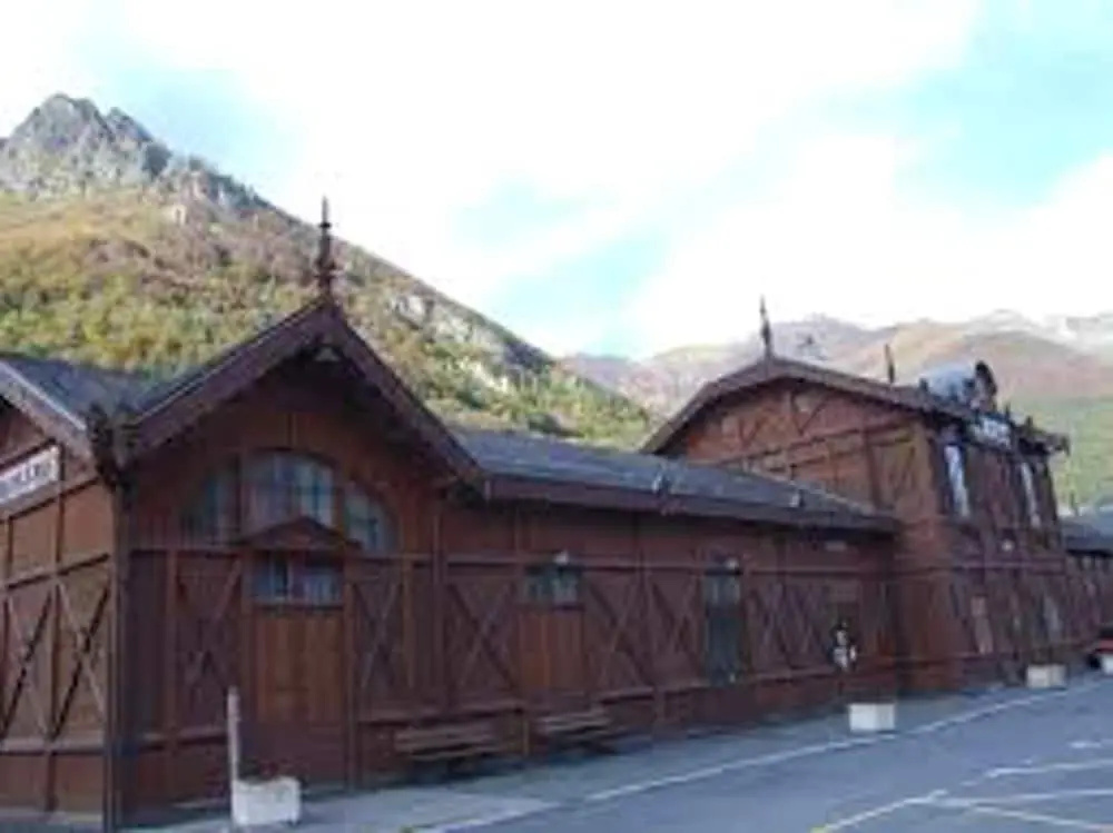 Apartment With one Bedroom in Cauterets, With Wonderful City View and