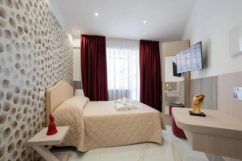 P.C. Boutique H. LifeStyle, Napoli Centro, by ClaPa Group Dislocated Hospitality