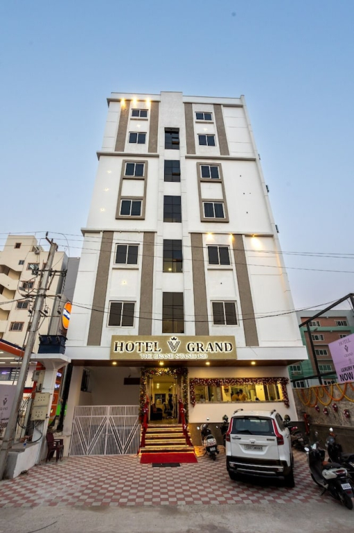 Hotel V Grand