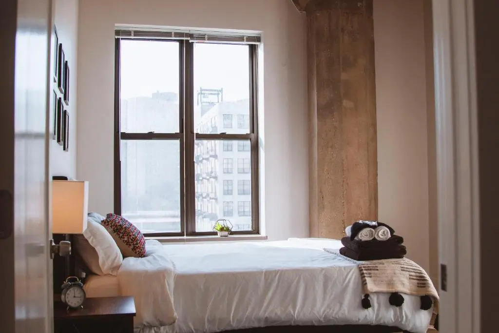 Spacious and Luxurious 3br/2ba near McCormick Place with optional parking
