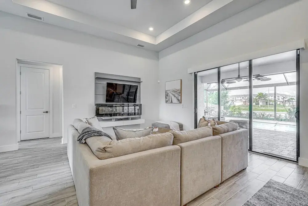 5 Mi to Beach: Family Retreat in Cape Coral