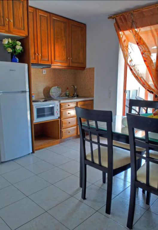 Kapetanos Rooms