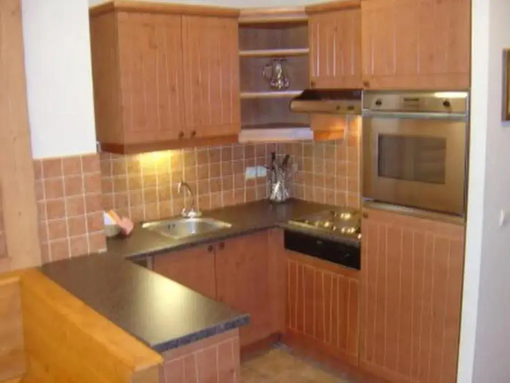 2 bed in Auberge Jerome Residence, Arc 1950