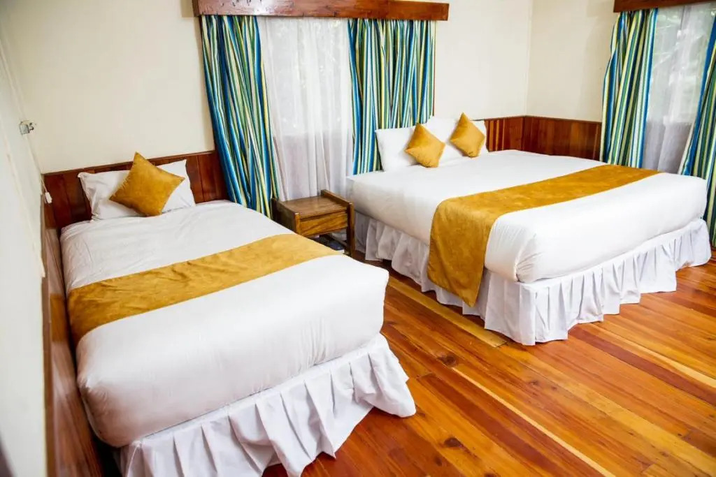 Naro Moru River Lodge