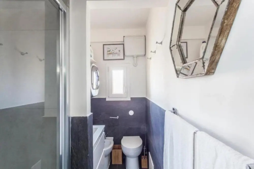 Azzarita in Bologna with 1 bedrooms and 1 bathrooms