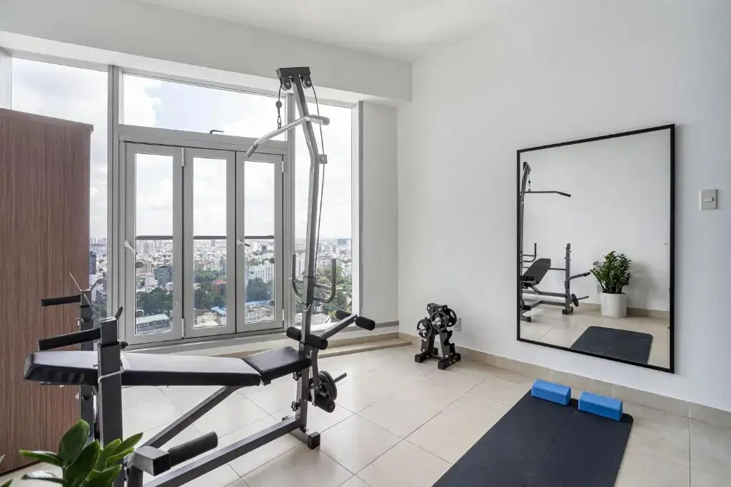 Spacious Central Apartments for Group and Family - Sailing Tower