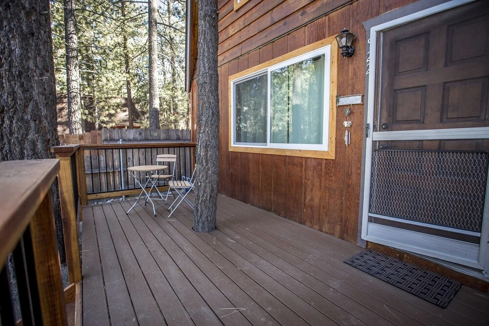Just Right Cabin - 2 Br cabin by RedAwning