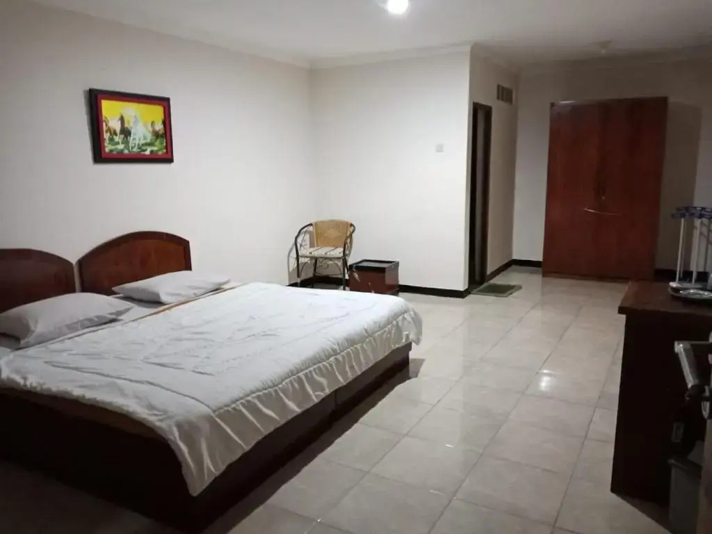 RedDoorz Plus @ Megamendung Puncak Bogor