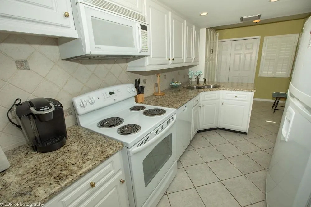 Inlet Reef 313 Destin - 2 Br Condo