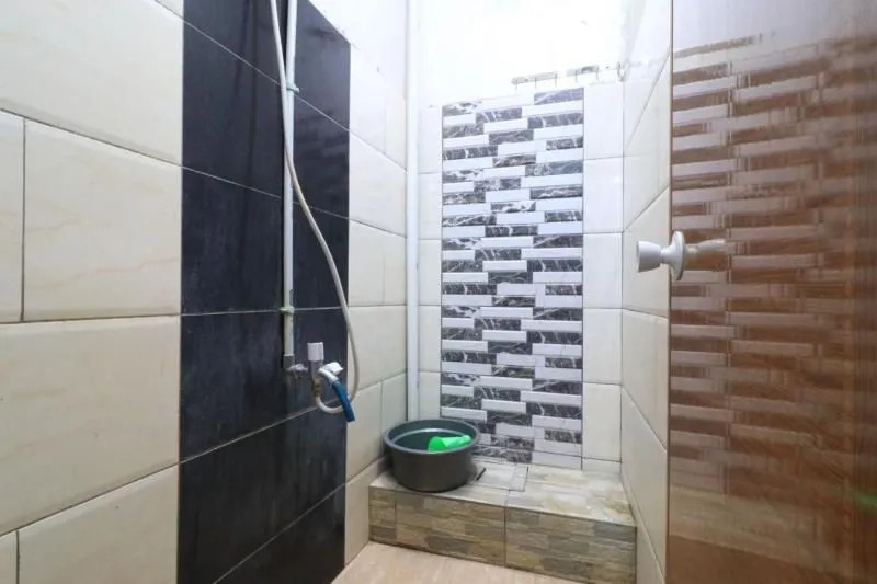 Eiffel Residence Tarakan - Female Only