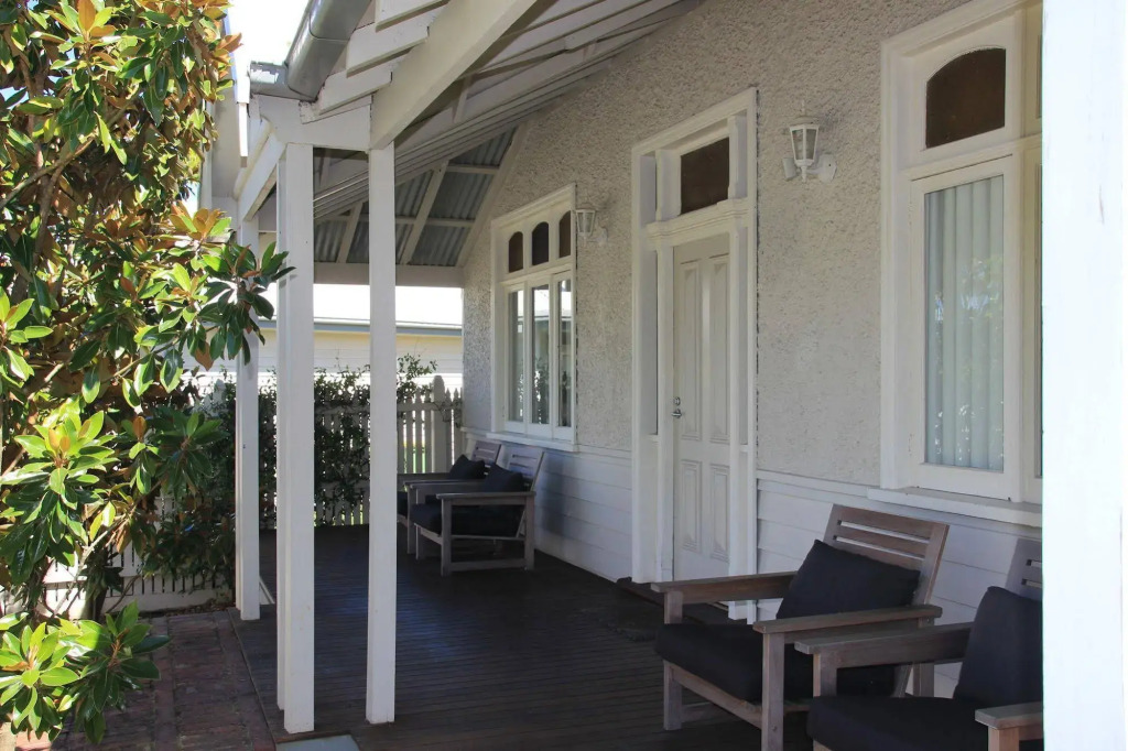Magnolia Cottage