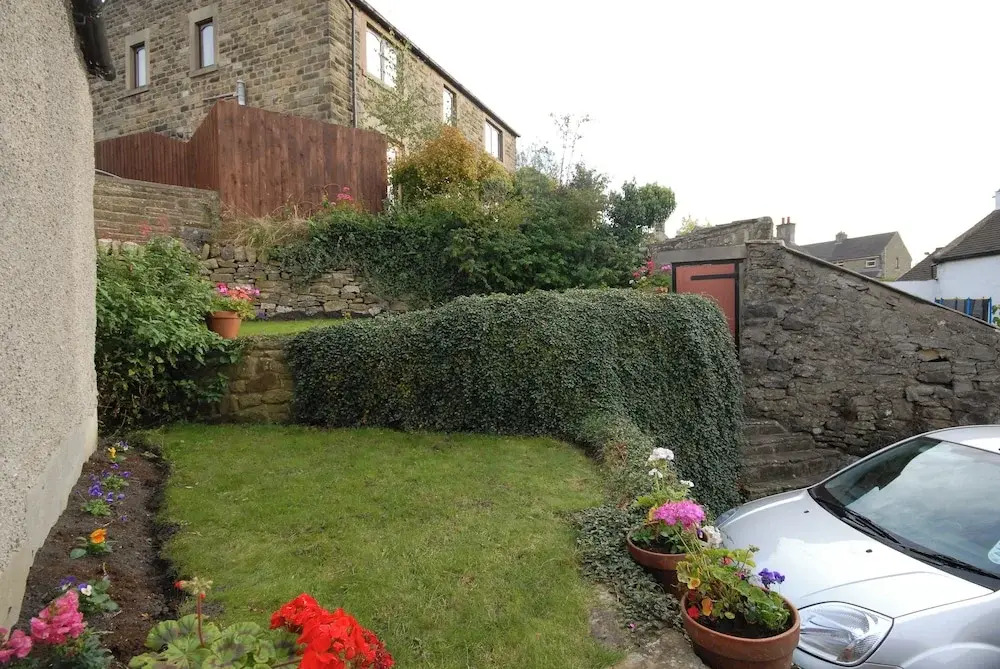 Traditional 2 Bedroom Cottage in Eyam, Hope Valley
