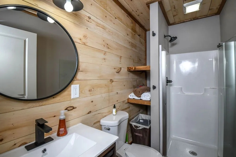 Kare Bear Cabin