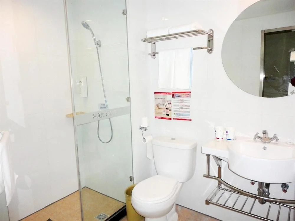 Hanting Express Changzhi Middle Hero Road