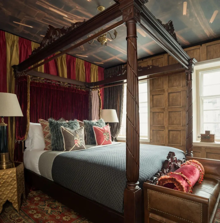 HogwartsMU Beach Resort
