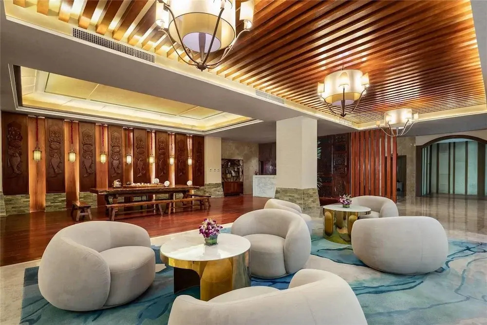 Days Hotel by Wyndham Lijiang Gucheng