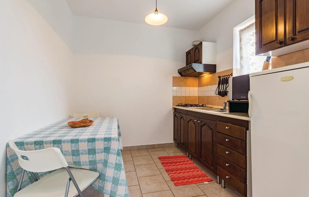 Amazing Home in Pula With Wifi and 2 Bedrooms