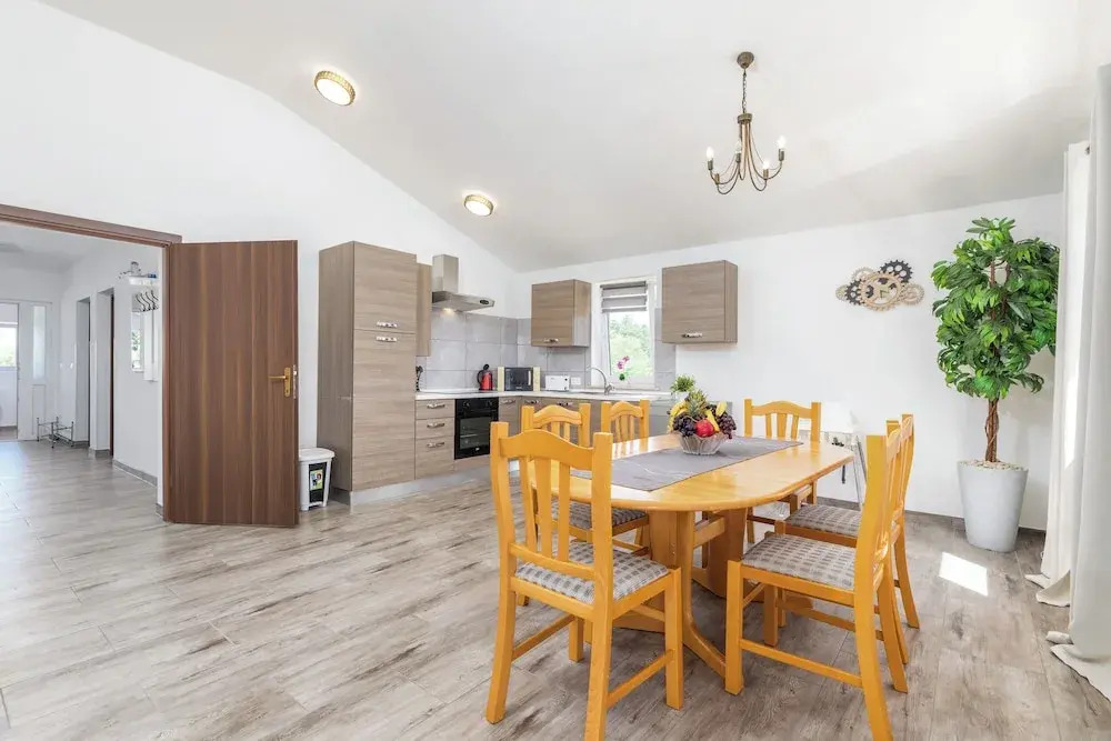 Apartament E&E