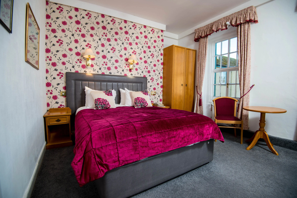 Ivy Bush Royal Hotel by Compass Hospitality