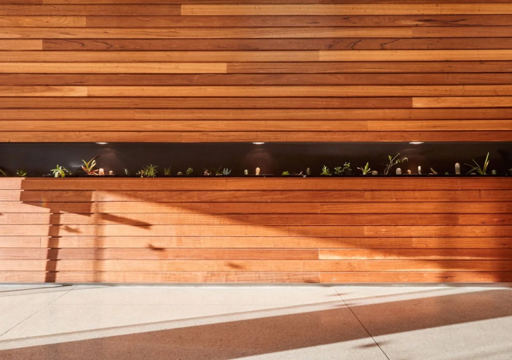 Dandenong Central Apartments Official