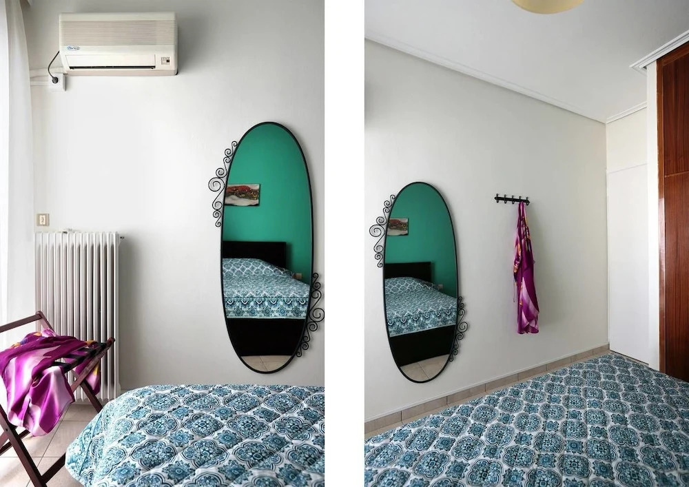 Joyful Turquoise Apt in Athens Historic Centre