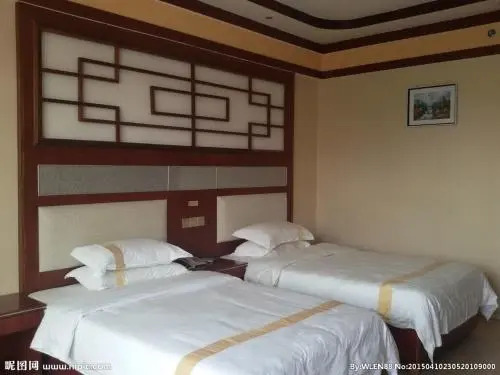 Yibin Bowangshan Pingge Farmstay